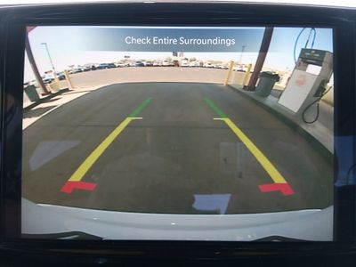 2023 Chrysler Pacifica — photo 17 view
