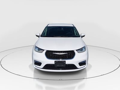 2023 Chrysler Pacifica — side profile view