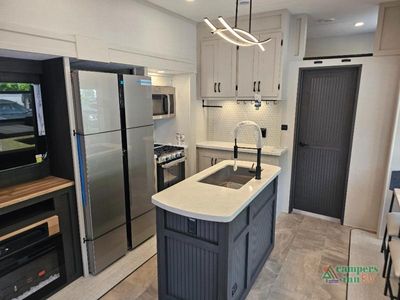2027 Coachmen RV Chaparral — photo 11 view