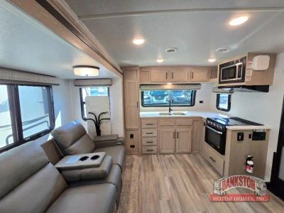 2021 Flagstaff Micro Lite 25FKS — photo 30 view