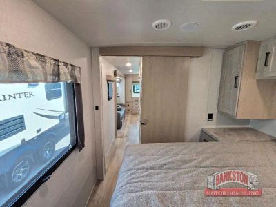 2021 Flagstaff Micro Lite 25FKS — photo 29 view