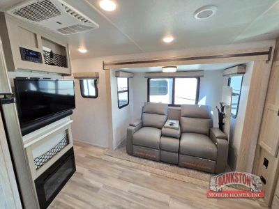 2021 Flagstaff Micro Lite 25FKS — photo 32 view