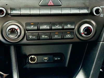 2021 Kia Sportage — photo 32 view