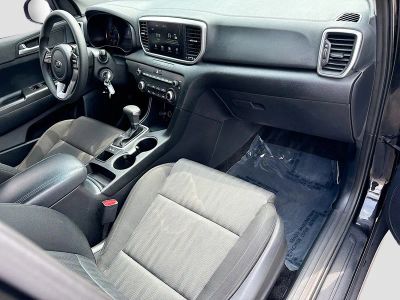 2021 Kia Sportage — photo 12 view