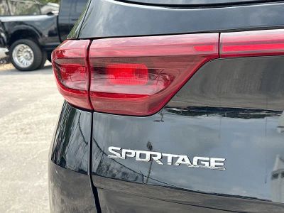 2021 Kia Sportage — photo 10 view