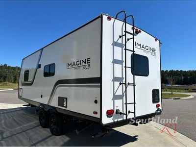 2026 Grand Design Imagine XLS - Photo 6