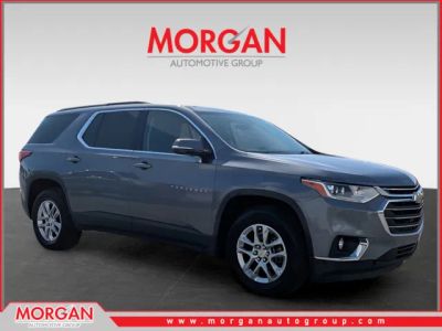 2019 Chevrolet Traverse LT in Gray — front three-quarter view