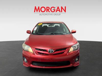 2013 Toyota Corolla — photo 8 view