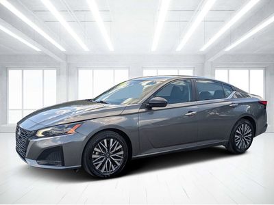 2025 Nissan Altima - Photo 7