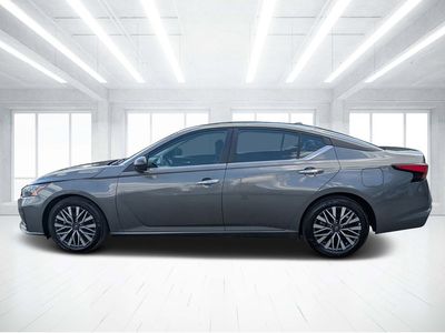 2025 Nissan Altima - Photo 6