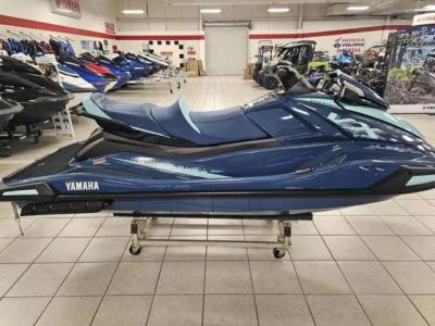 2026 Yamaha WaveRunners VX Cruiser® — front three-quarter view