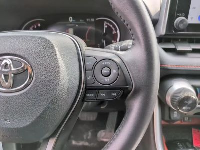 2024 Toyota RAV4 - Photo 18