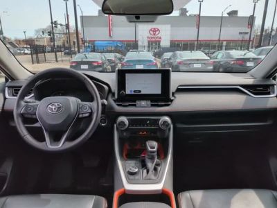 2024 Toyota RAV4 - Photo 11