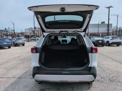 2024 Toyota RAV4 - Photo 12