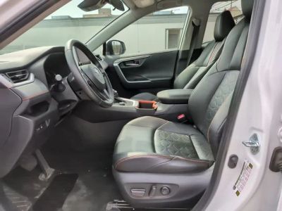 2024 Toyota RAV4 - Photo 16
