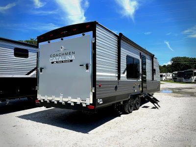 2027 Coachmen Catalina Trail Blazer — rear three-quarter view