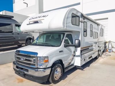 2027 Thor Motor Coach CHATEAU — photo 34 view