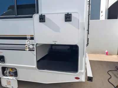 2027 Thor Motor Coach CHATEAU — photo 29 view