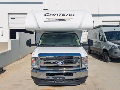 2027 Thor Motor Coach CHATEAU — photo 30 view