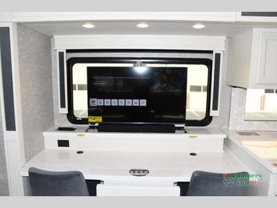 2025 Tiffin Motorhomes Allegro RED - Photo 43