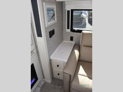 2025 Tiffin Motorhomes Allegro RED - Photo 38