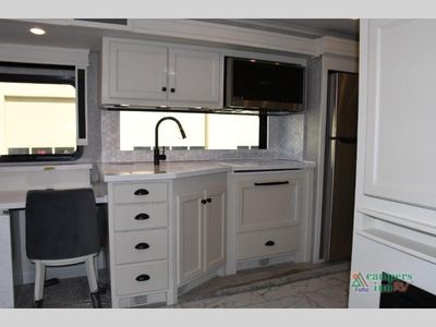 2025 Tiffin Motorhomes Allegro RED - Photo 47
