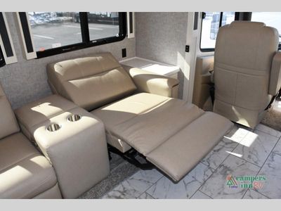 2025 Tiffin Motorhomes Allegro RED - Photo 34