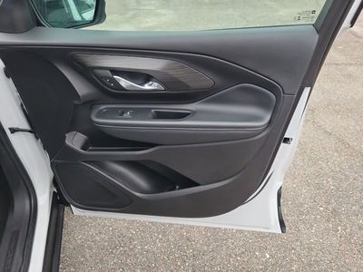 2024 GMC Terrain - Photo 37