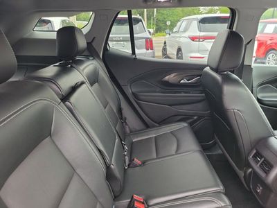 2024 GMC Terrain - Photo 32