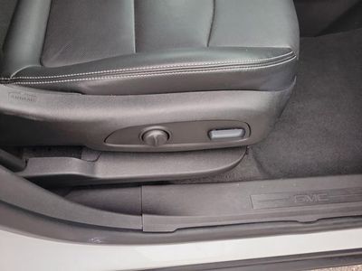 2024 GMC Terrain - Photo 36