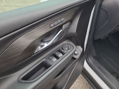 2024 GMC Terrain - Photo 12