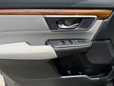 2017 Honda CR-V — photo 16 view
