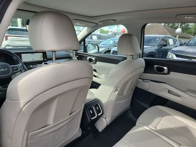 2022 Kia Sorento - Photo 29