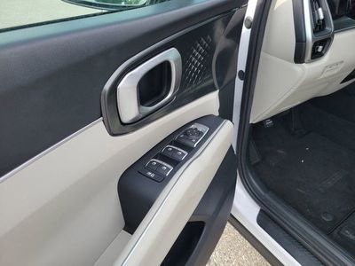 2022 Kia Sorento - Photo 11