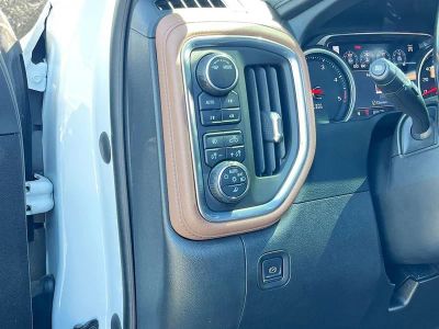 2022 Chevrolet Silverado 2500HD — photo 10 view