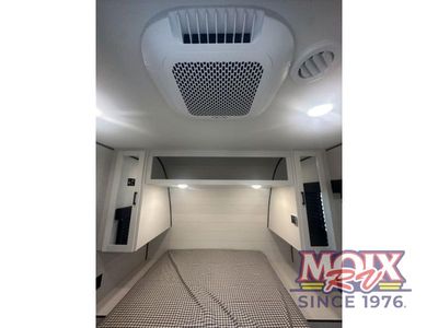 2026 Jayco Jay Flight SLX - Photo 11