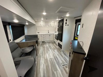 2025 Jayco Jay Flight SLX - Photo 5