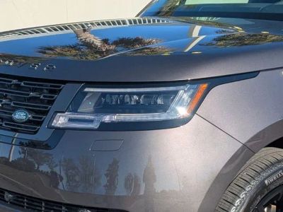 2026 Land Rover Range Rover — photo 9 view
