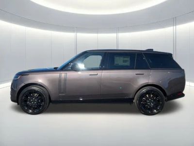 2026 Land Rover Range Rover — photo 8 view