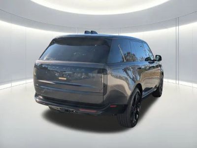2026 Land Rover Range Rover — detail view
