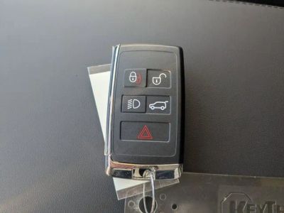 2026 Land Rover Range Rover — photo 28 view