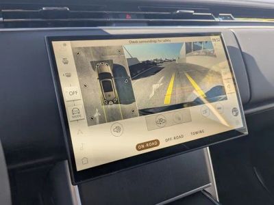 2026 Land Rover Range Rover — photo 21 view