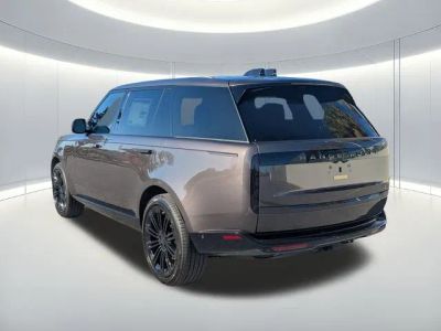2026 Land Rover Range Rover — photo 7 view