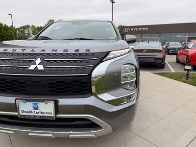 2022 Mitsubishi Outlander - Photo 14