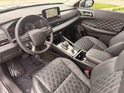 2022 Mitsubishi Outlander - Photo 30