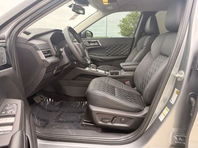 2022 Mitsubishi Outlander - Photo 29