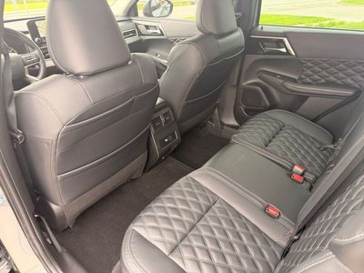 2022 Mitsubishi Outlander - Photo 32