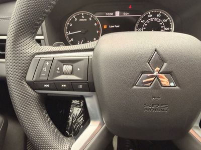 2022 Mitsubishi Outlander - Photo 21