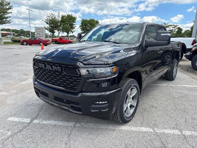 2026 RAM 1500 — photo 12 view