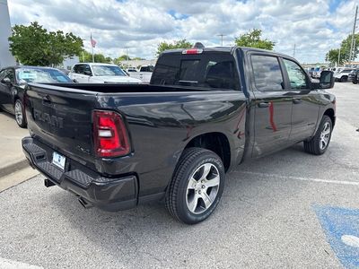 2026 RAM 1500 — photo 27 view